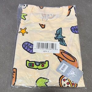 Disney TOY STORY Cream Graphic Tee BRAND NEW, perfect for Hollywood Studios